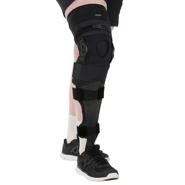 CROSS™ SemiRigid Knee Orthosis for Hyperextension Control Soft